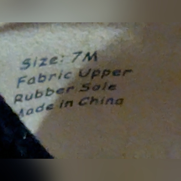 Velvet slip on shoes women's size 7 Penny Loves Kenny Soft black Flats - Picture 7 of 7